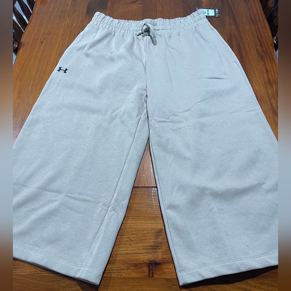 NWT Under Armour Womens Rival Loose Crop Wide Leg‎ Fleece Pant Avy Sand Beige LG